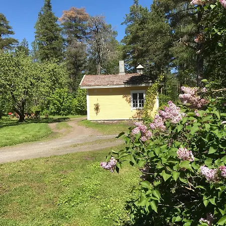 Old Hospital & Sauna At The Apartmán Pargas
