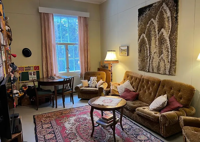 Old Hospital & Sauna At The アパート